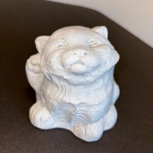 Vtg Telle M Stein White Kitten Scratching Cat Statue 1997 Garden Pottery